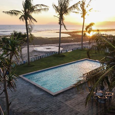 The Tree House Sumbawa Hotel Huu Exterior photo